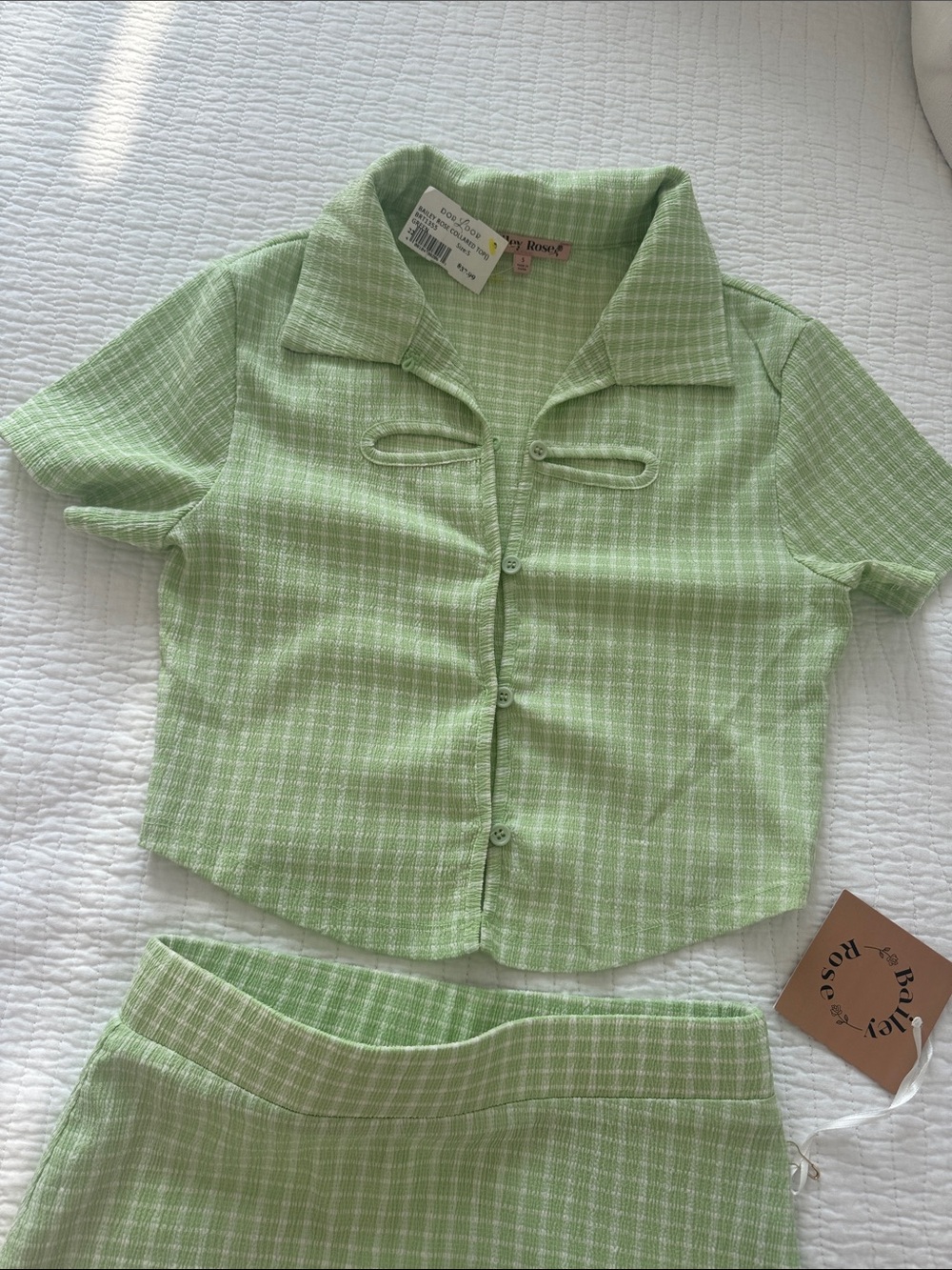 Light Green Two-Piece Skirt Set - Picture 3 of 4